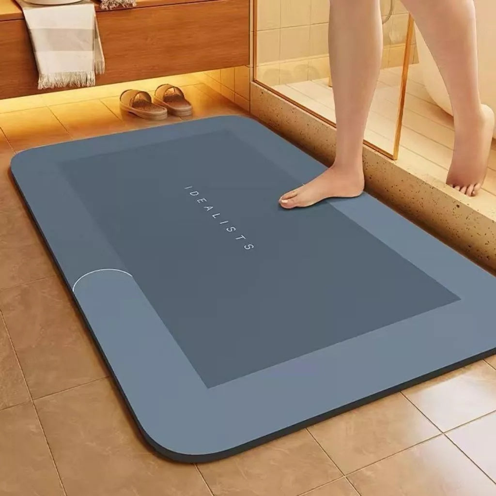 Tappetino UltraDry™ – Kit da 2 pezzi Antiscivolo, Super Assorbente e ad Asciugatura Rapida 💧🚿